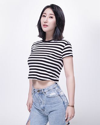 东北老女人光屁股直播舞蹈表演部部主任